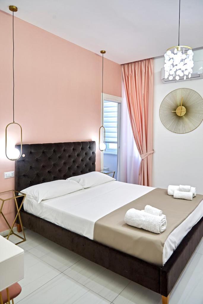 Bed and Breakfast Le Isole Di Madama Gaeta Esterno foto