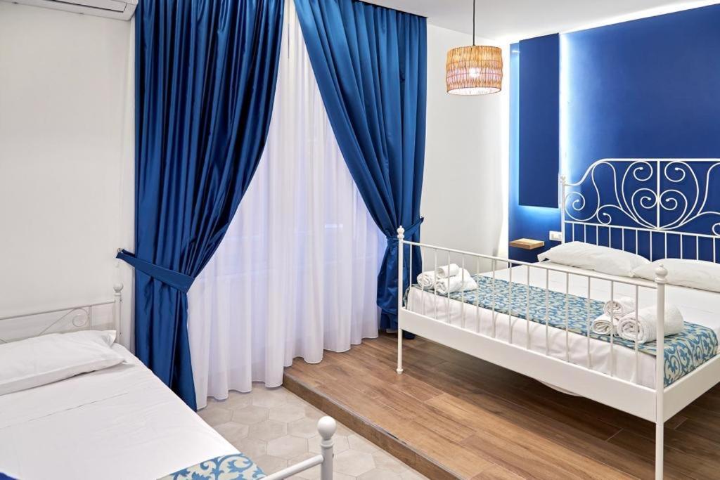 Bed and Breakfast Le Isole Di Madama Gaeta Esterno foto