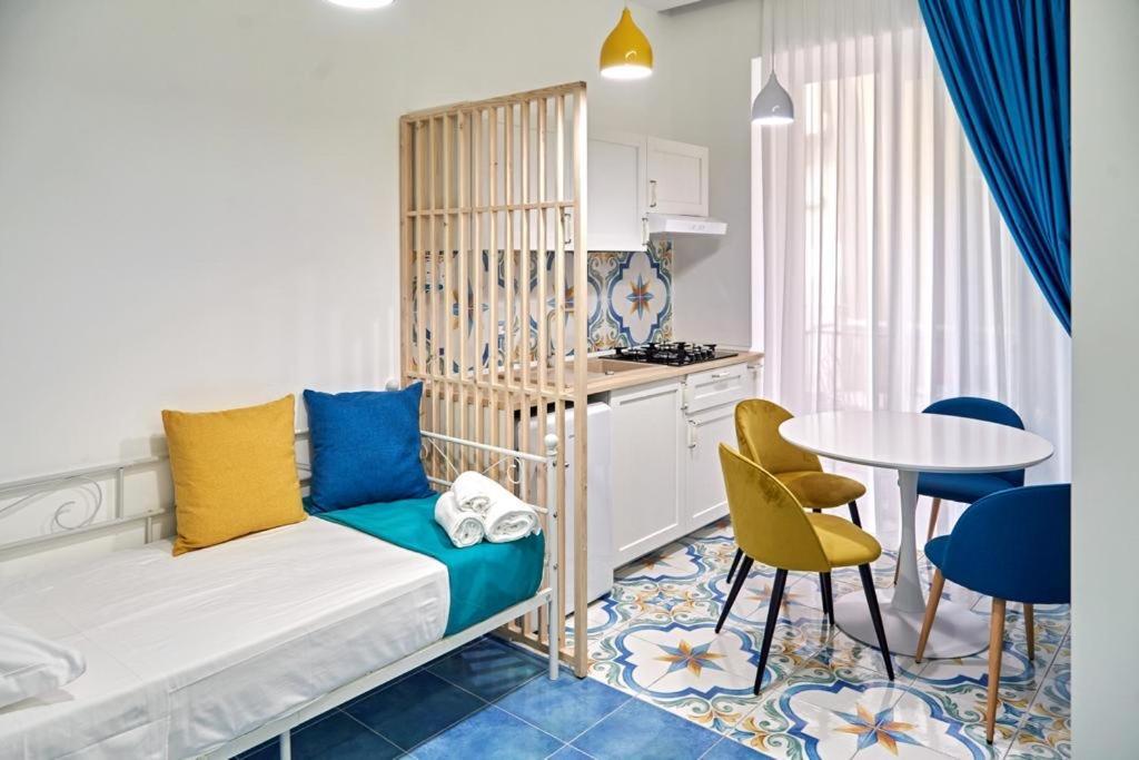 Bed and Breakfast Le Isole Di Madama Gaeta Esterno foto
